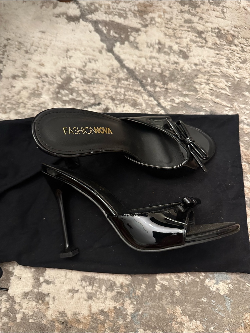 Fashion Nova Black Patent Bow Stiletto Slides